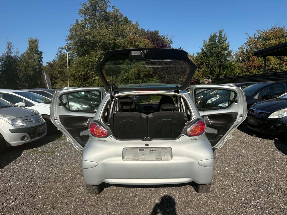 Toyota Aygo 1,0 VVT-i T1 5d