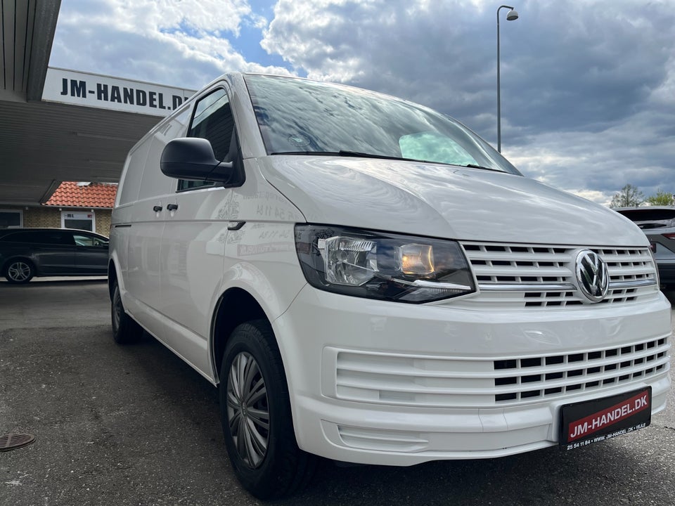 VW Transporter 2,0 TDi 150 Kassevogn DSG lang