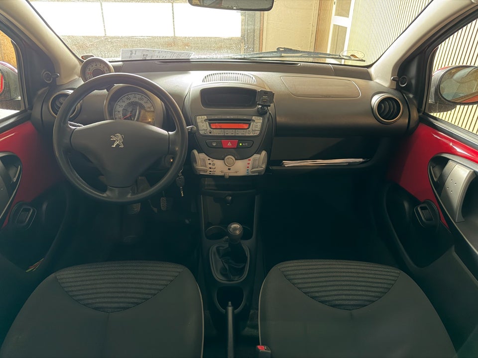 Peugeot 107 1,0 Active 5d