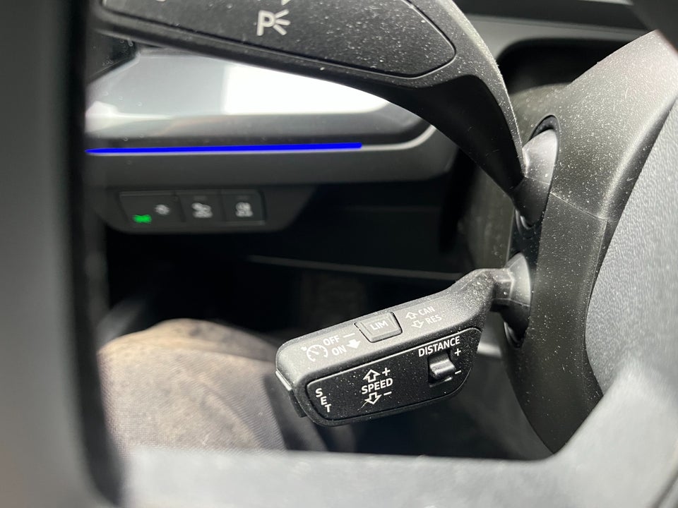 Audi Q4 e-tron 40 S-line 5d