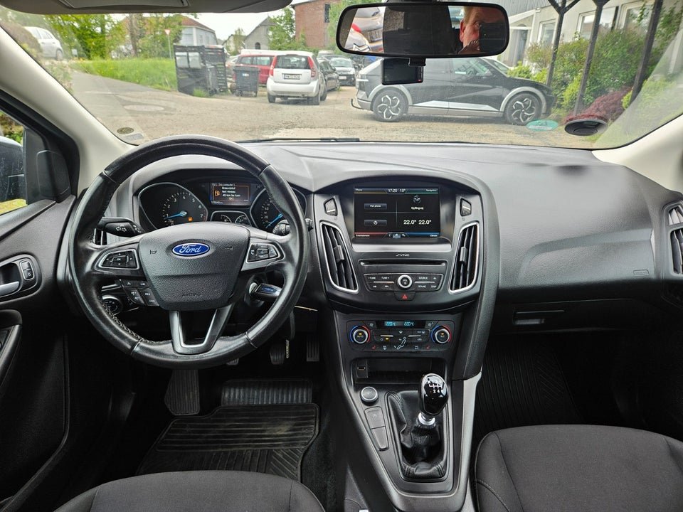Ford Focus 1,0 SCTi 125 Business stc. 5d