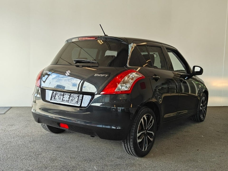 Suzuki Swift 1,2 Dualjet Action 5d
