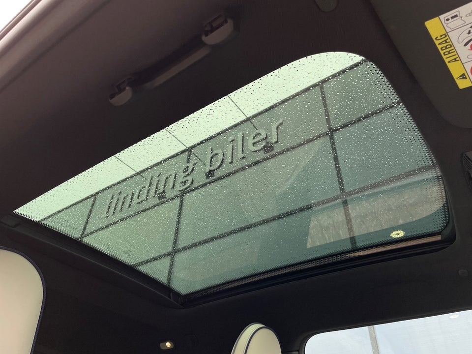 MINI Cooper SE Favoured Trim XL 3d