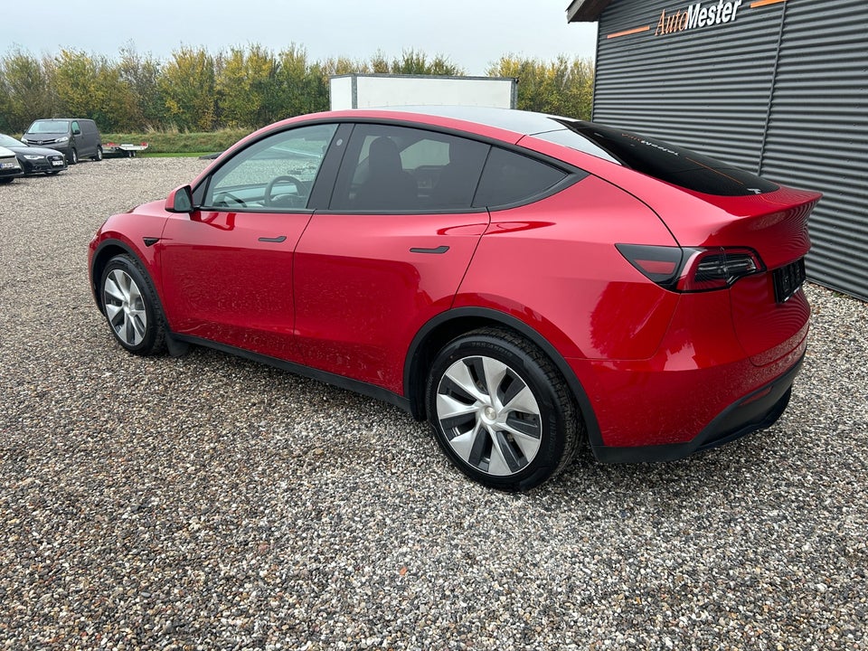 Tesla Model Y Long Range AWD 5d