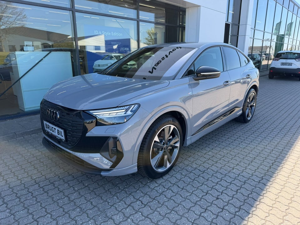 Audi Q4 e-tron 45 S-line Sportback quattro 5d