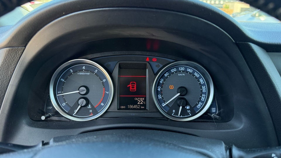 Toyota Auris 1,6 T2 Premium Comfort 5d