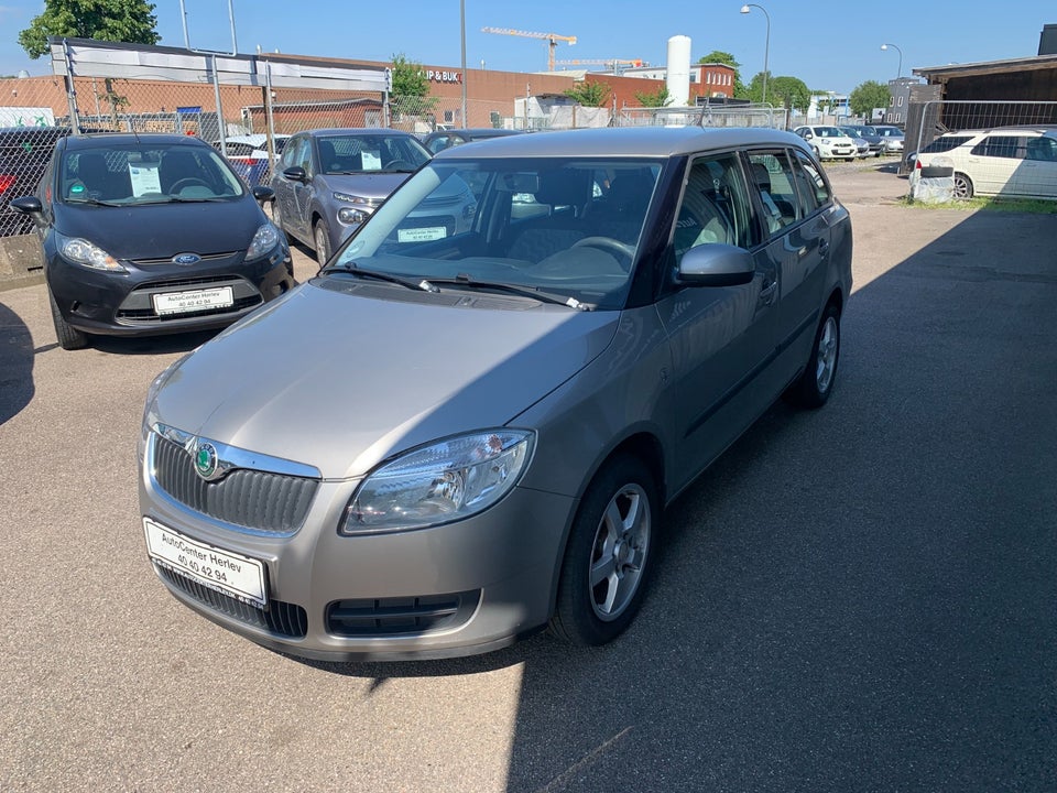 Skoda Fabia 1,2 12V Ambiente Combi 5d
