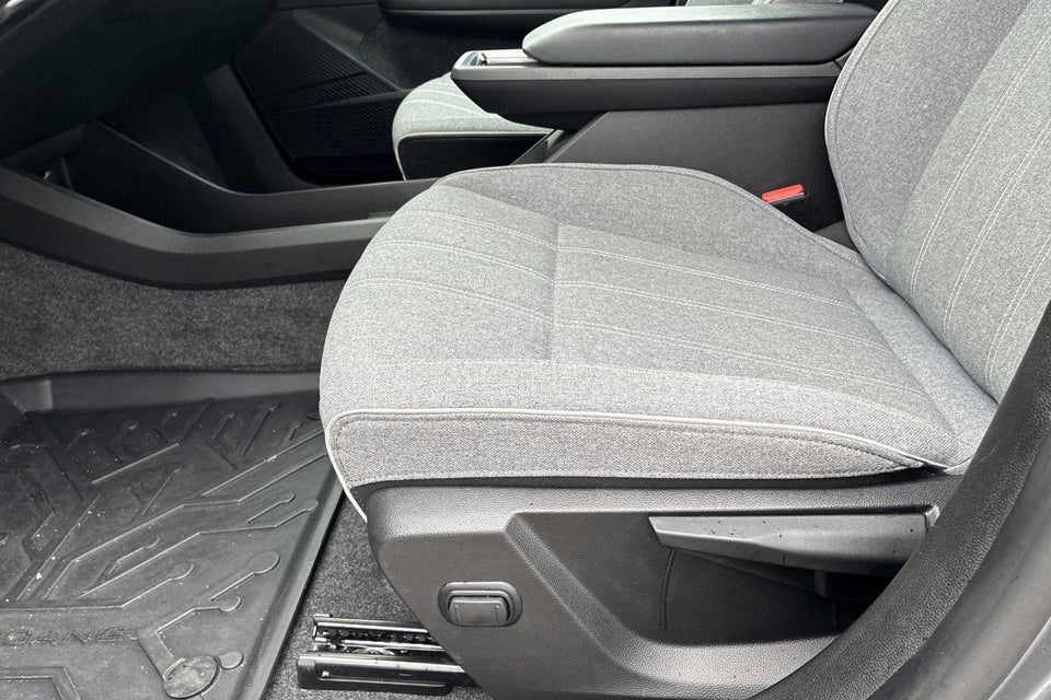 Renault Megane E-Tech 40 Equilibre 5d