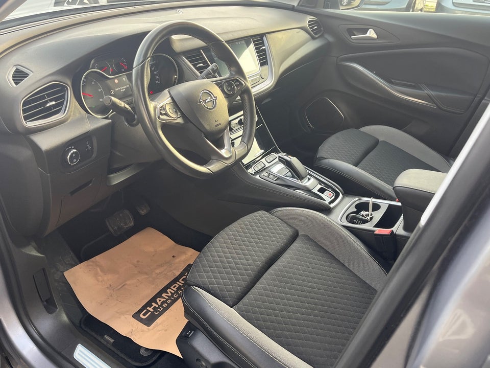 Opel Grandland X 1,6 Hybrid Ultimate aut. 5d