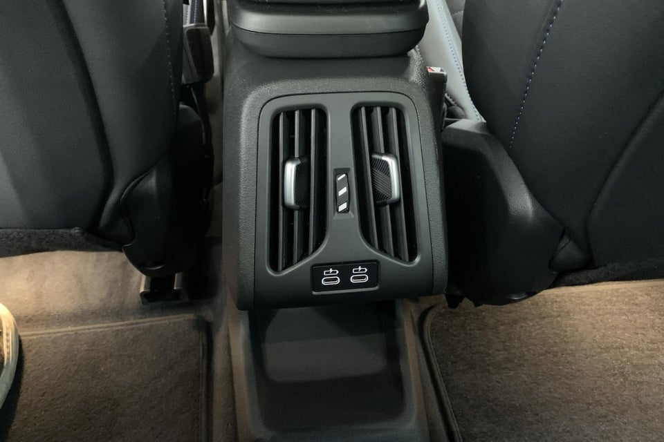 BMW iX1 xDrive30 M-Sport 5d