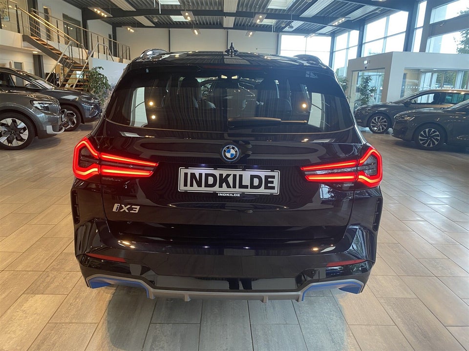 BMW iX3 Charged M-Sport 5d
