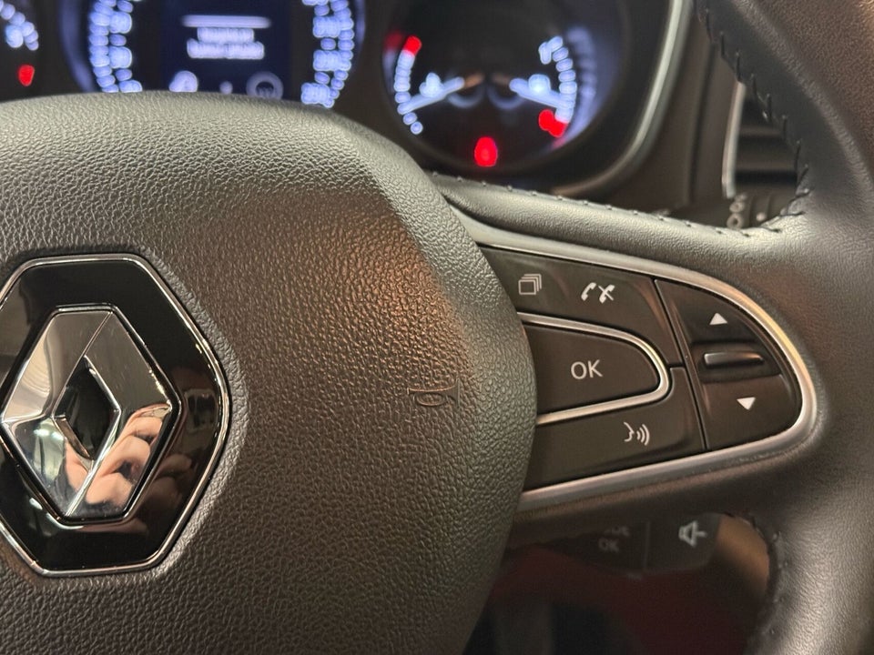 Renault Megane IV 1,3 TCe 140 Limited Sport Tourer 5d