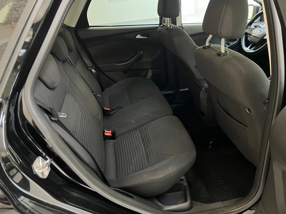 Ford Focus 1,0 SCTi 125 Titanium stc. 5d