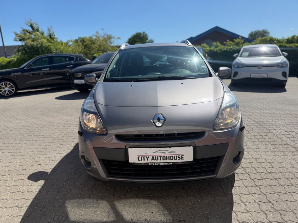 Renault Clio III 1,5 dCi 75 Avantage Sport Tourer 5d