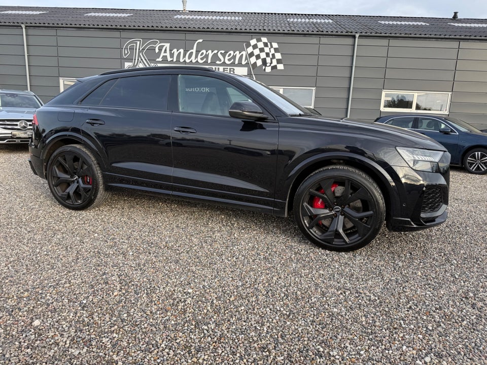 Audi RS Q8 4,0 TFSi quattro Tiptr. 5d