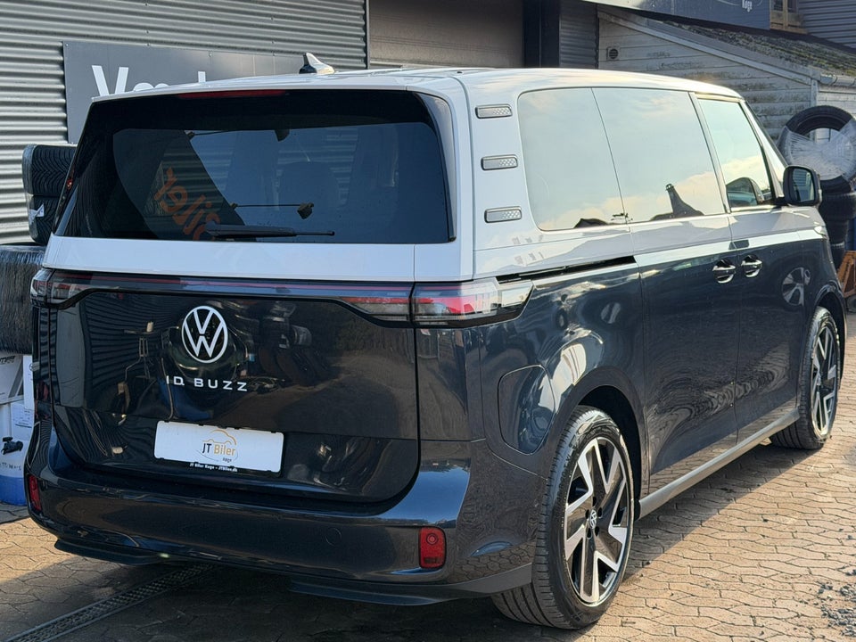 VW ID.Buzz 77 Pro SWB 5d