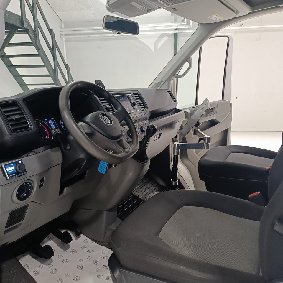 VW Crafter 35 2,0 TDi 140 Kassevogn L3H2