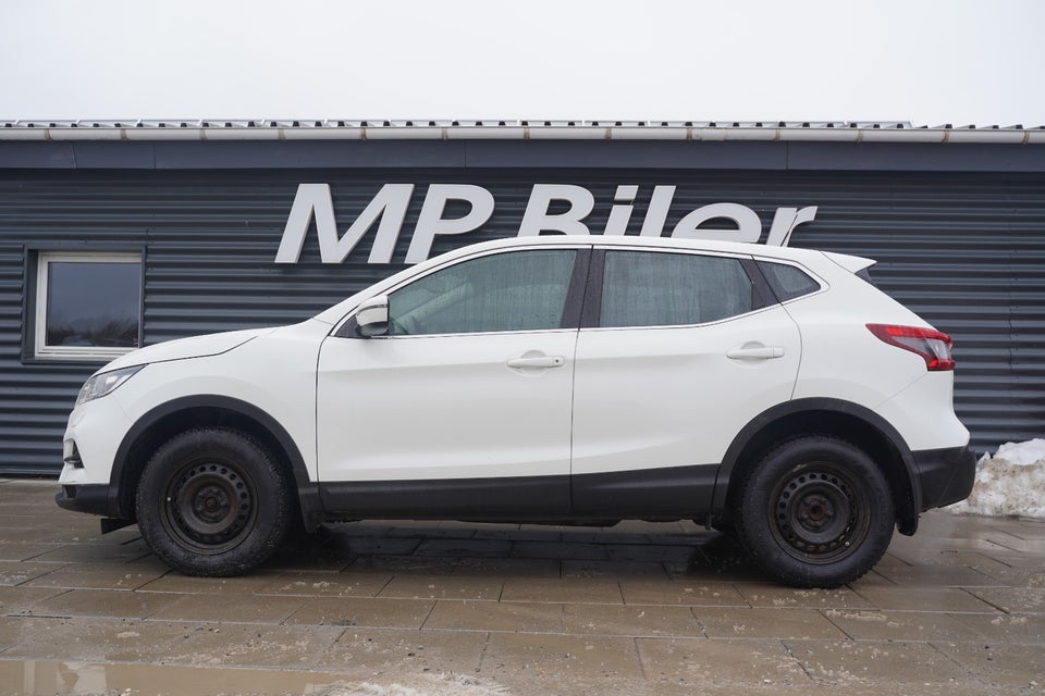 Nissan Qashqai 1,2 Dig-T 115 Acenta 5d