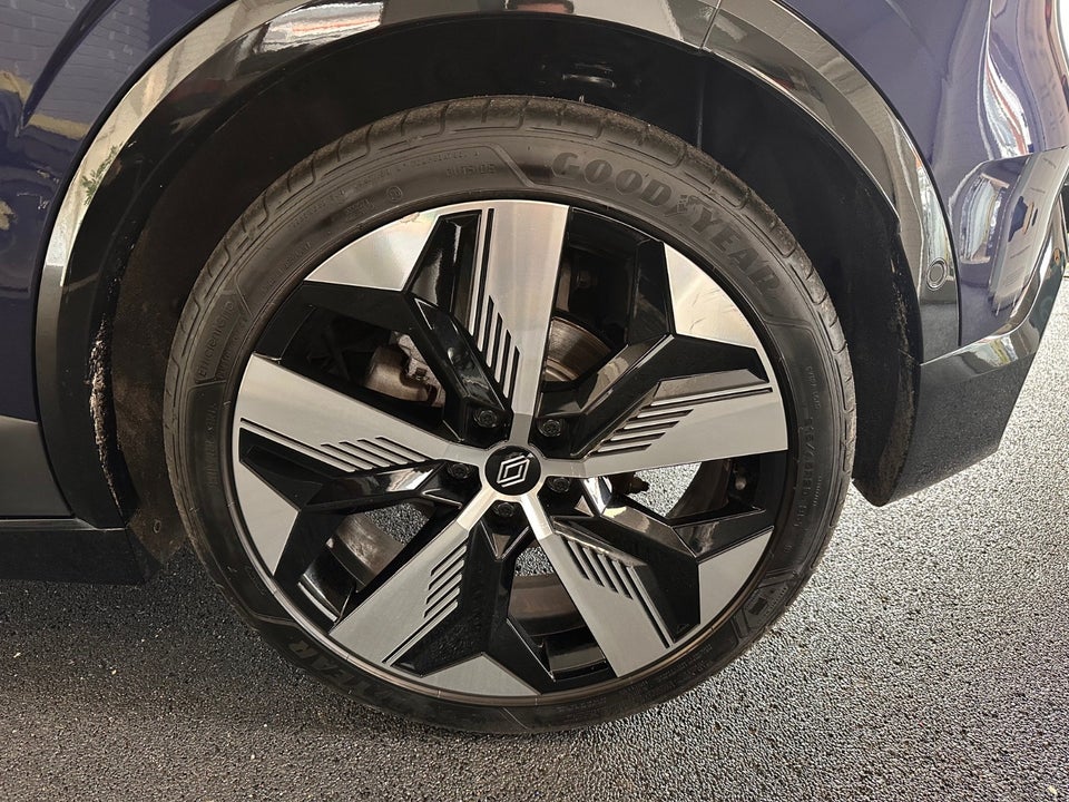 Renault Megane E-Tech 60 Techno 5d