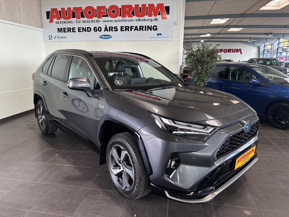 Toyota RAV4 2,5 Hybrid Active AWD Van 5d