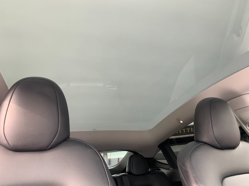 Tesla Model Y Performance AWD 5d