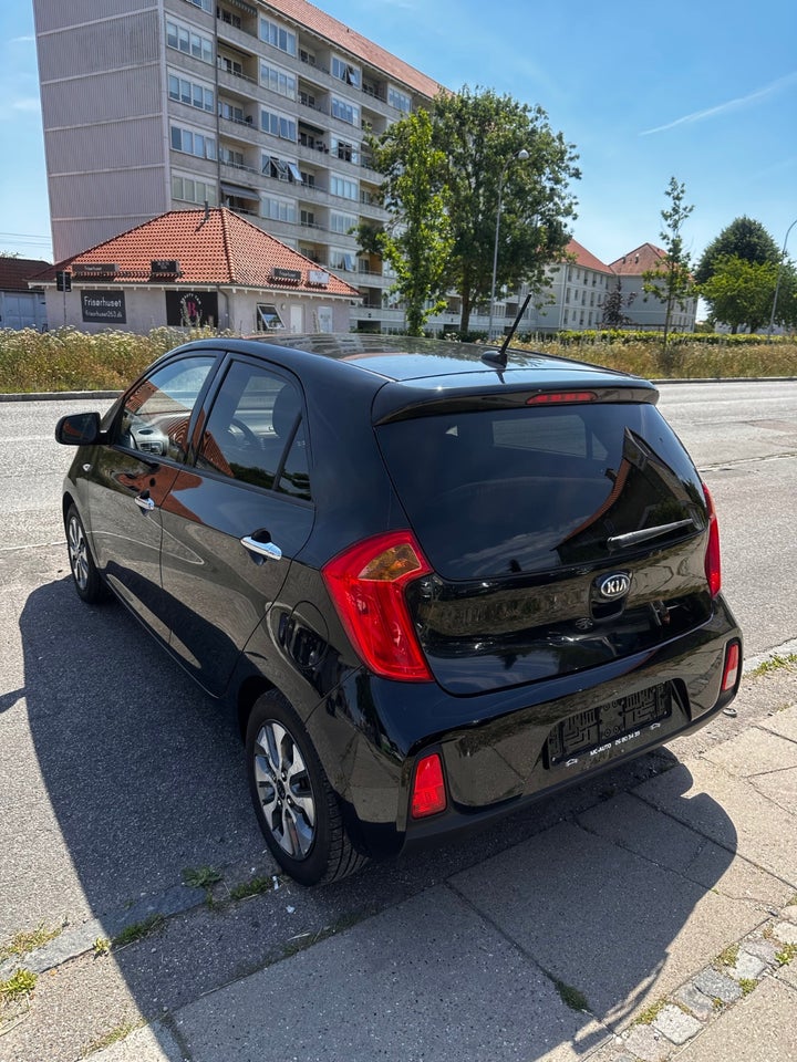 Kia Picanto 1,0 Attraction 5d