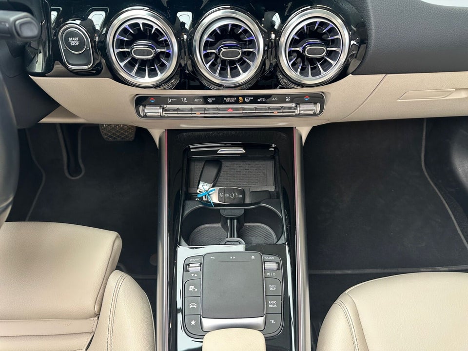 Mercedes EQA250 Progressive 5d