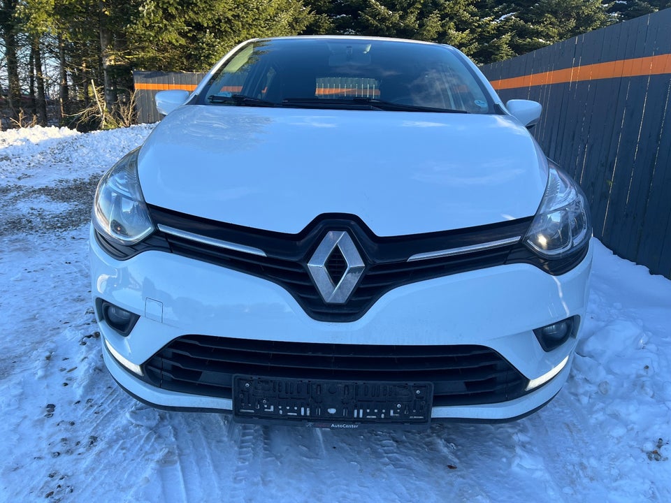 Renault Clio IV 1,5 dCi 90 Zen 5d