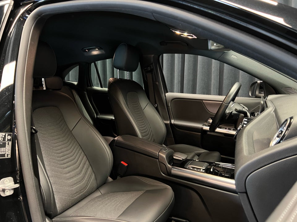 Mercedes EQA250+ Progressive 5d