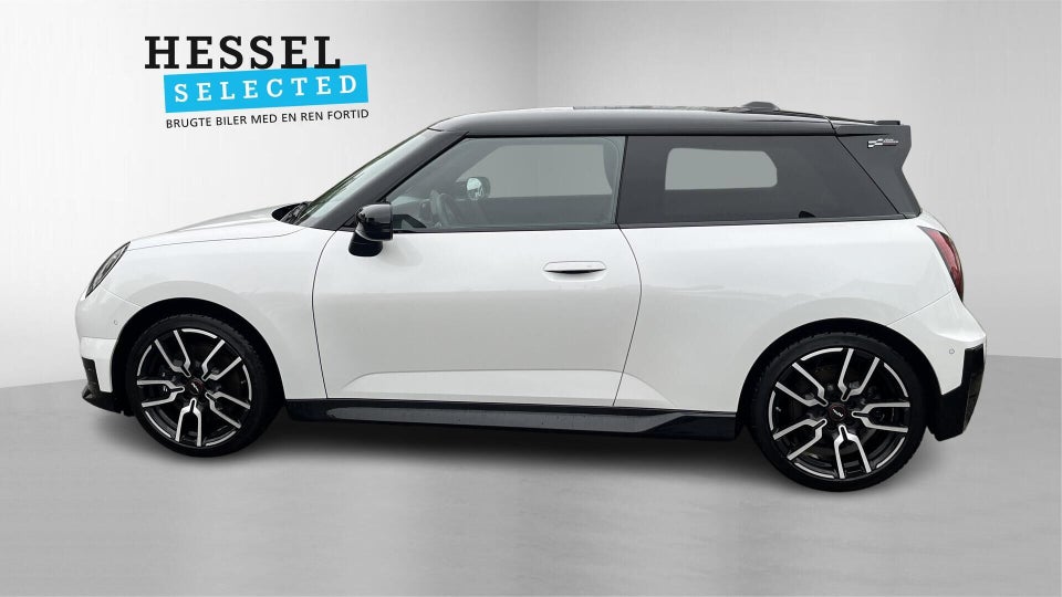 MINI Cooper E JCW Trim M 3d