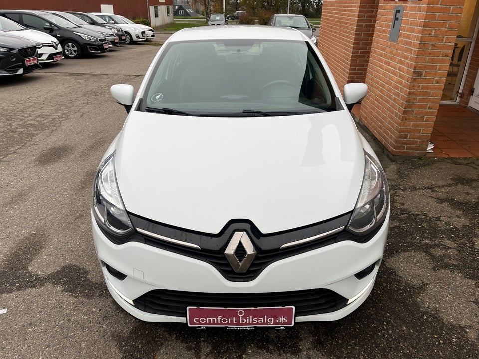 Renault Clio IV 1,5 dCi 90 Zen 5d