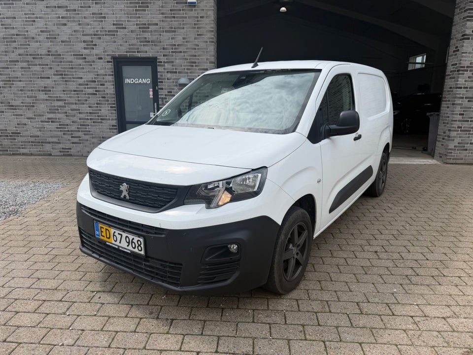 Peugeot Partner 1,5 BlueHDi 100 L2V2 Plus Van
