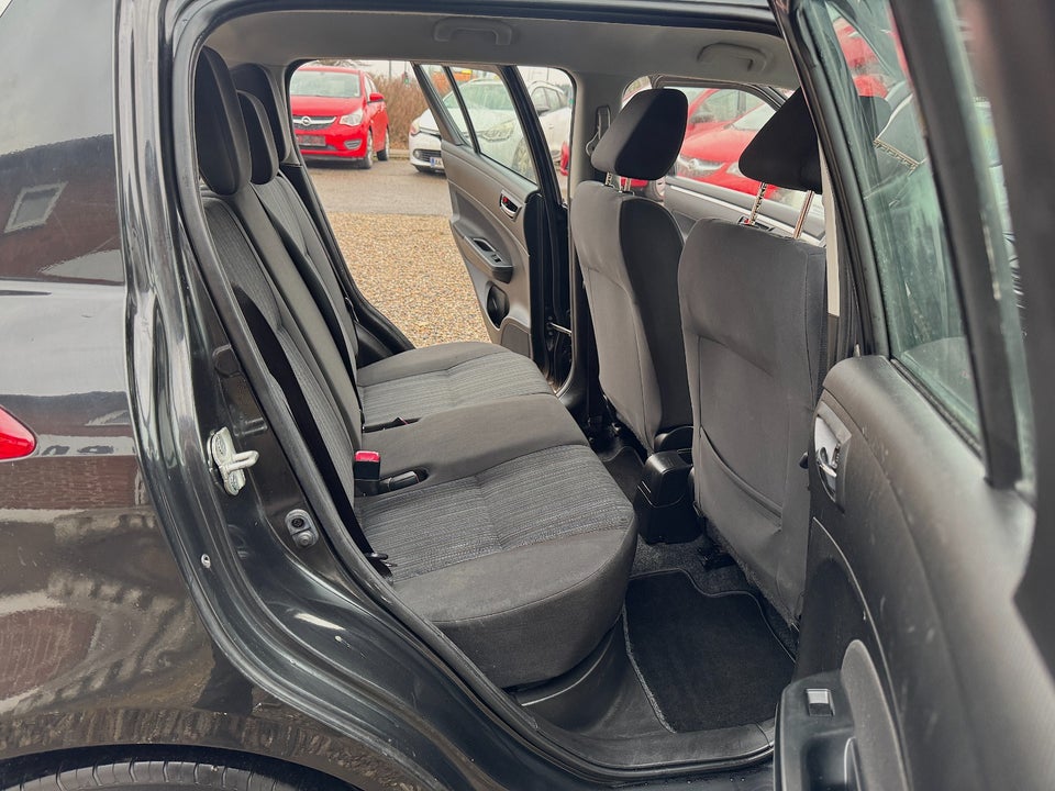 Suzuki Swift 1,2 Dualjet Comfort 5d