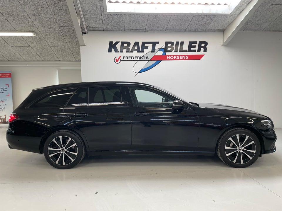 Mercedes E300 de 2,0 stc. aut. 4Matic 5d