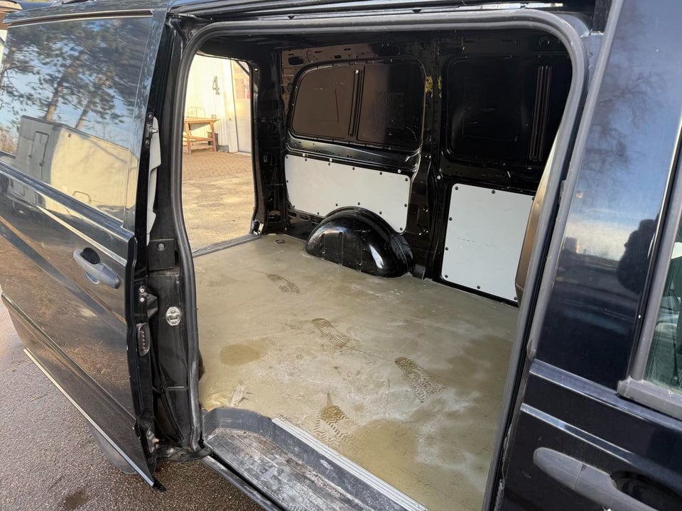 Mercedes Vito 122 3,0 CDi Standard aut. L 4d