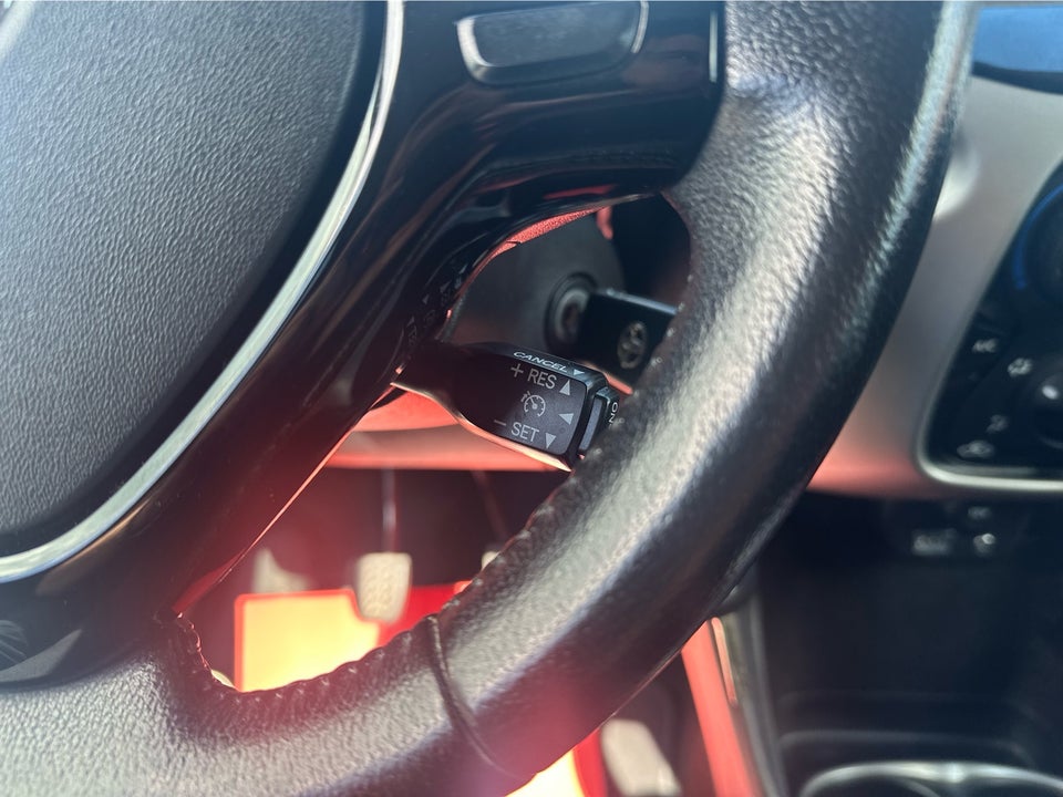 Toyota Aygo 1,0 VVT-i x-black II 5d