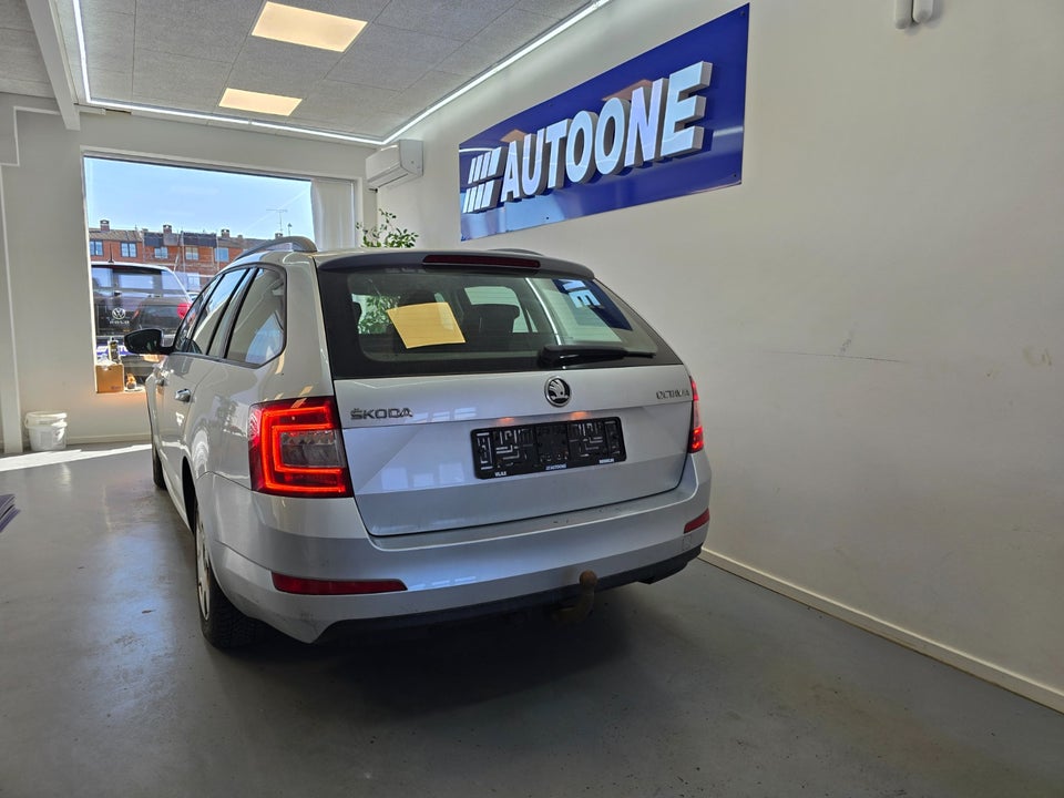 Skoda Octavia 1,4 TSi 140 Ambition Combi DSG 5d