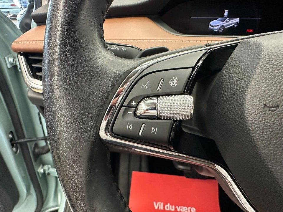 Skoda Enyaq 80x iV ecoSuite 5d