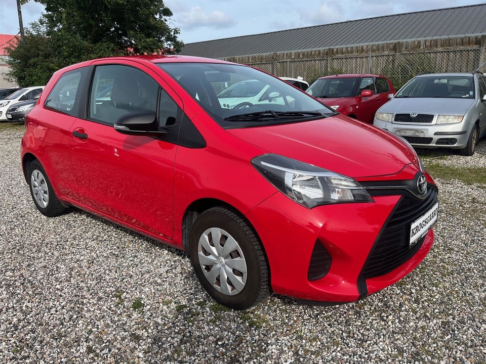 Toyota Yaris 1,0 VVT-i T1 3d