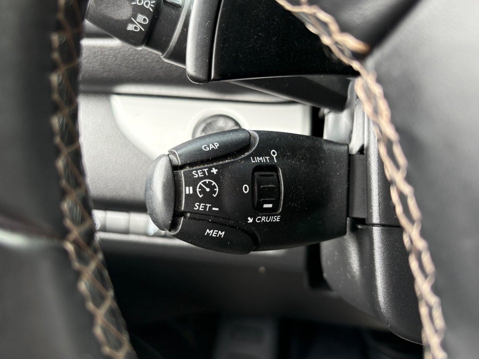 Peugeot Expert 2,0 BlueHDi 177 L2 Ultimate EAT8 Van