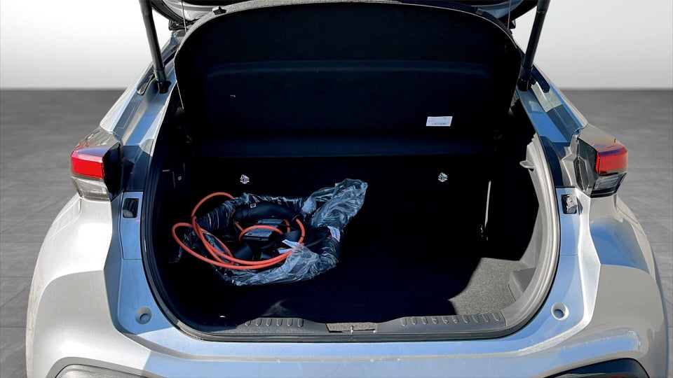 Toyota C-HR 2,0 Plug-in Hybrid Style 5d