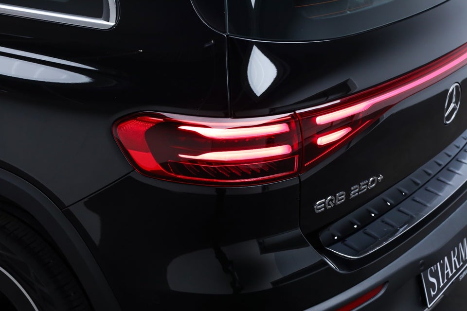 Mercedes EQB250+ AMG Advance 7prs 5d