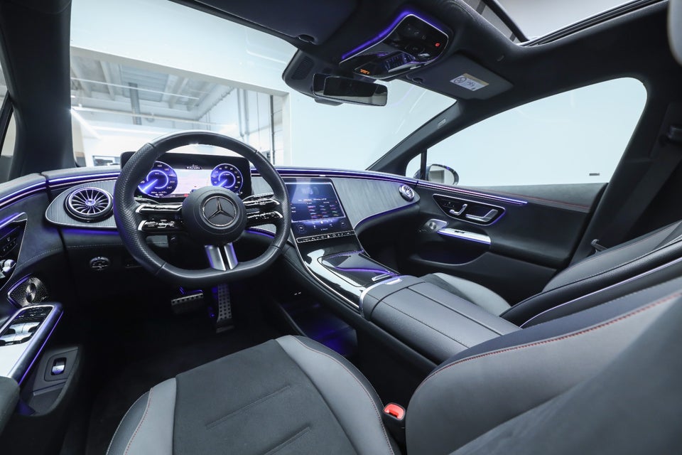 Mercedes EQE350+ 4d