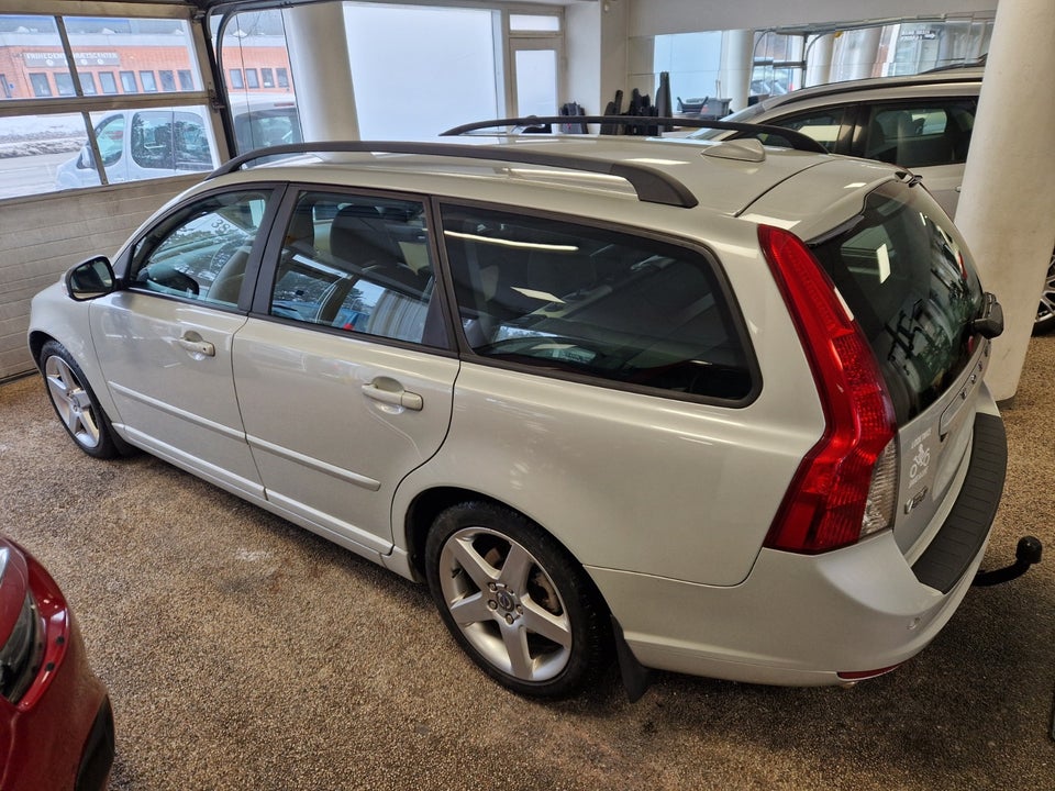 Volvo V50 2,0 D3 150 5d