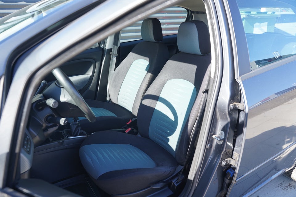 Fiat Grande Punto 1,4 Active 5d