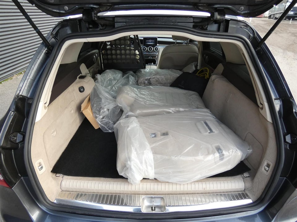 Mercedes C350 e 2,0 Avantgarde stc. aut. Van 5d