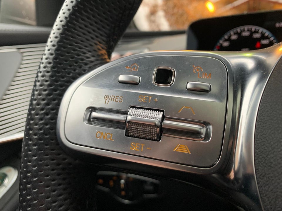 Mercedes EQC400 AMG Line 4Matic Van 5d