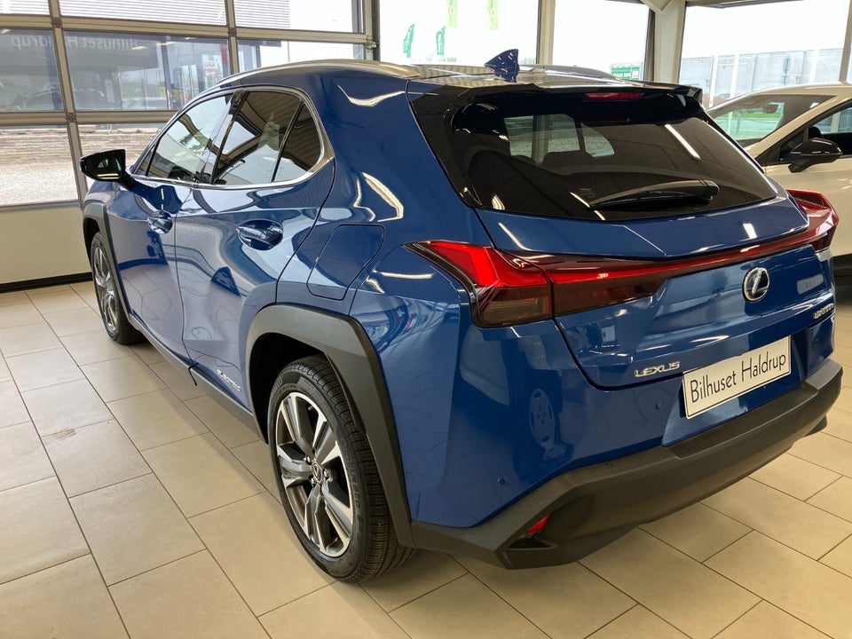 Lexus UX300e Premium 5d
