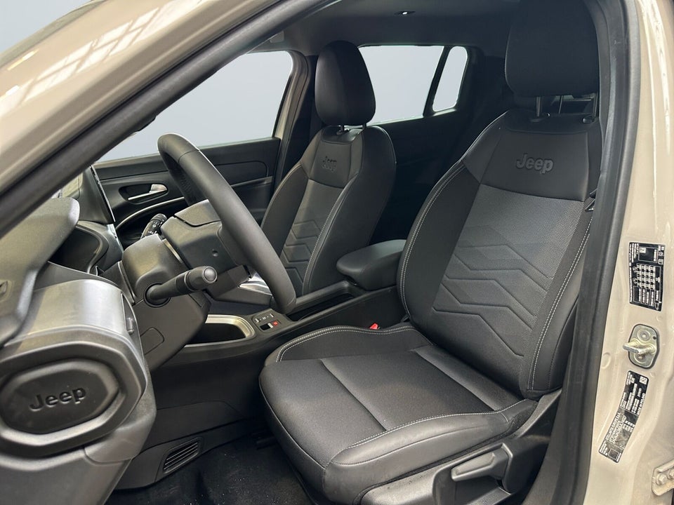 Jeep Avenger 54 Summit 5d