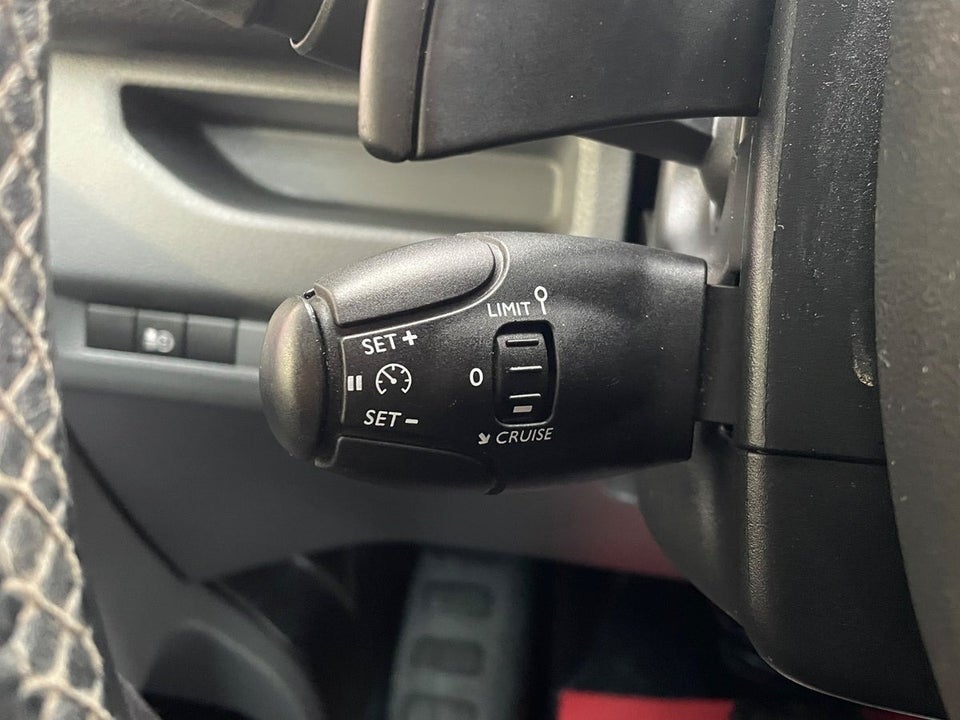 Peugeot Expert 2,0 BlueHDi 122 L3 Ultimate EAT8 Van